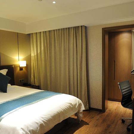 Atour X Hotel Shanghai Hongqiao Airport Konggang Road Exteriér fotografie